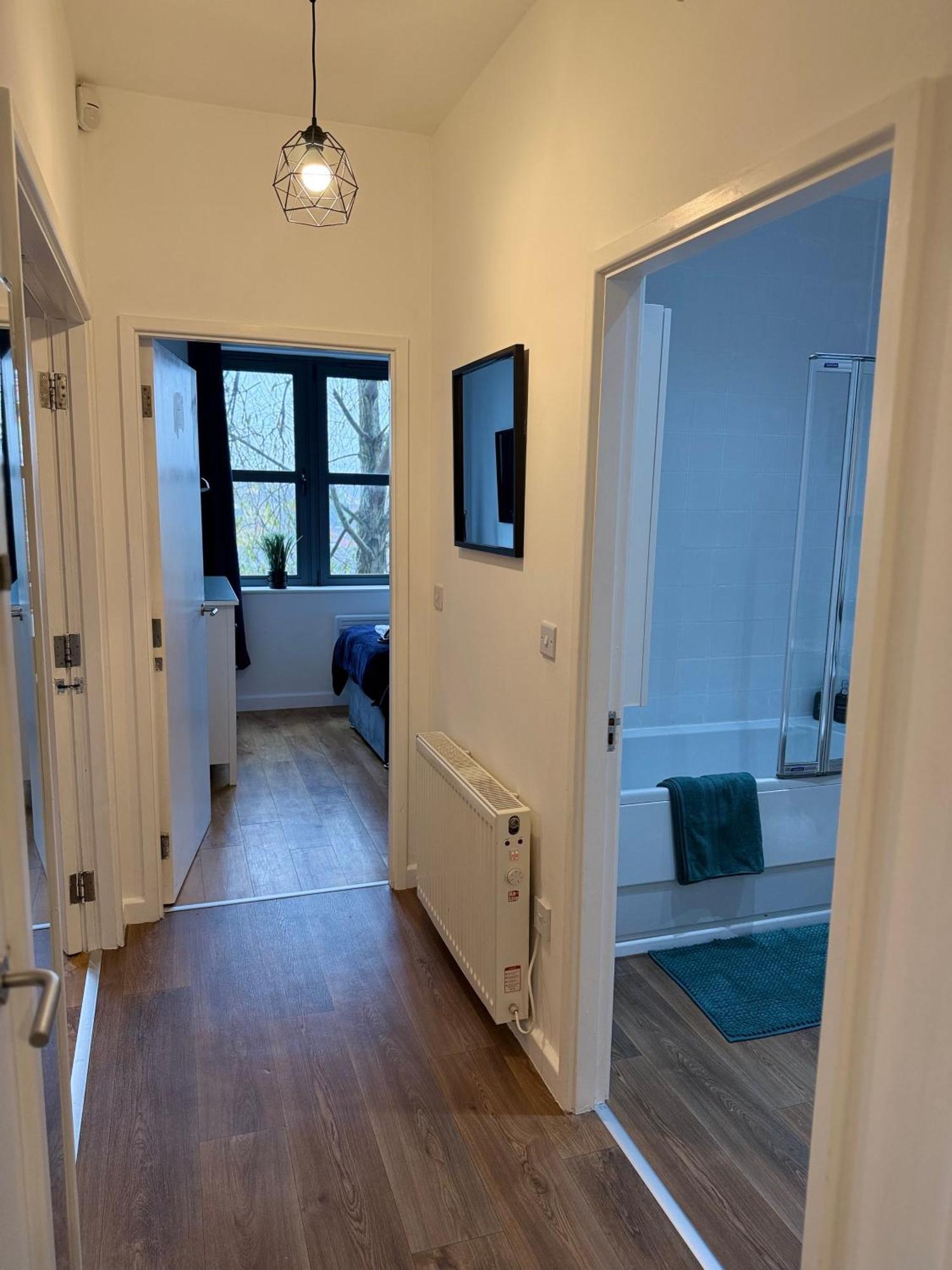 Vibrant Cosy 2 Bedroom Apartment Coventry Esterno foto
